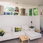 4 Star In Tatil Evi *